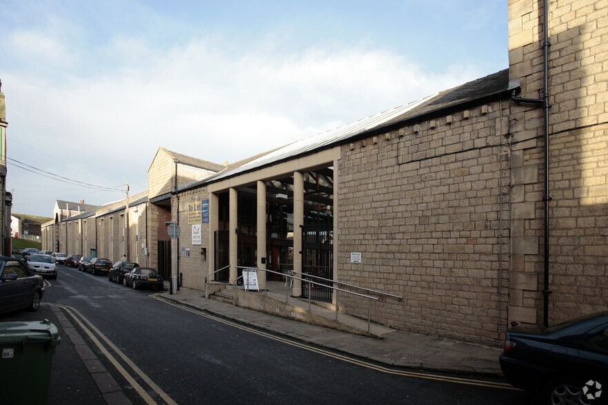 Wharf St, Shipley en alquiler - Foto del edificio - Imagen 2 de 6