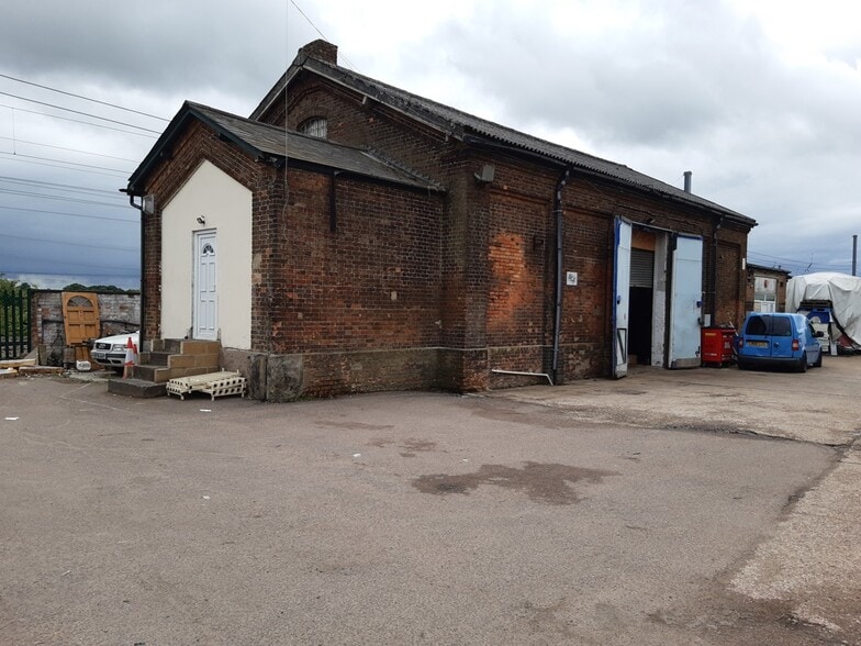 Station Road, Tempsford en venta - Foto del edificio - Imagen 3 de 4