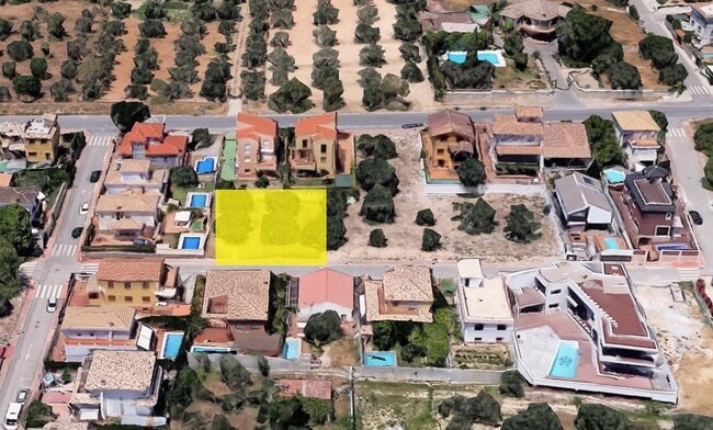 Más detalles de Calle Dornajo, 4, Albolote - Terreno en venta