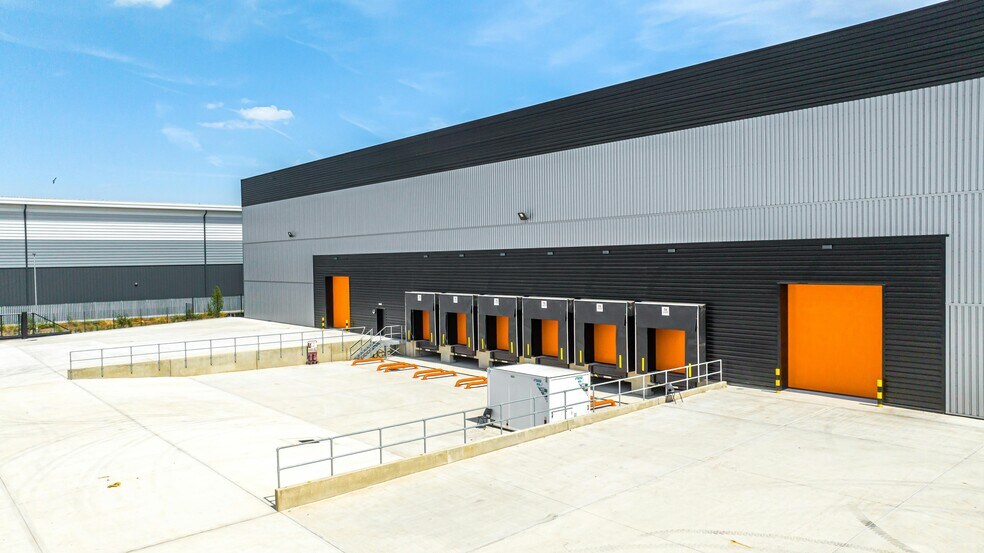 1 Church Manorway, Erith en alquiler - Foto del edificio - Imagen 3 de 17