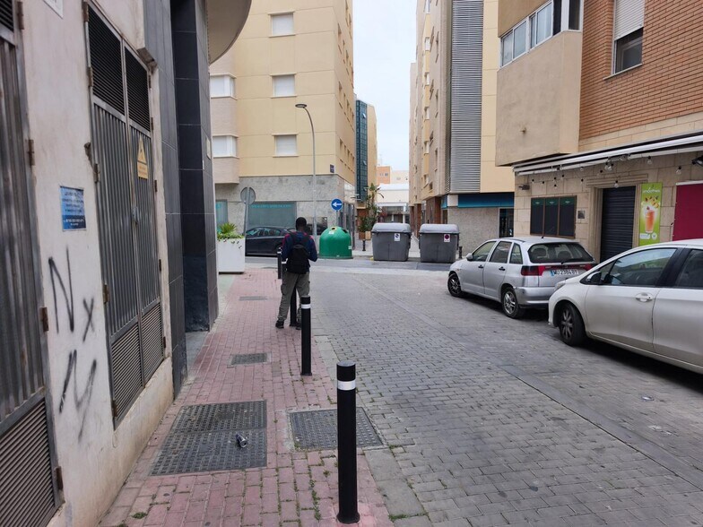 Local en El Ejido, Almería en venta - Foto del edificio - Imagen 2 de 10
