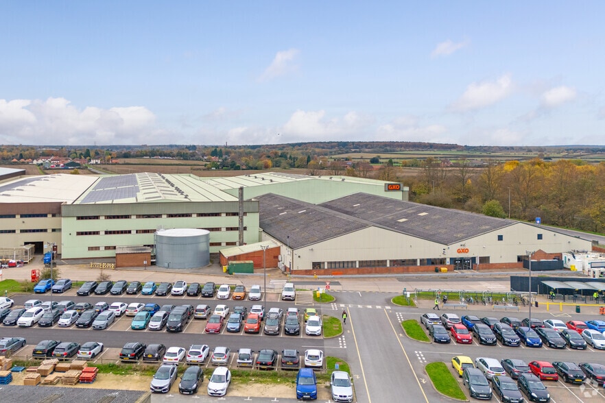 Tuxford Rd, Boughton en alquiler - Foto del edificio - Imagen 2 de 6