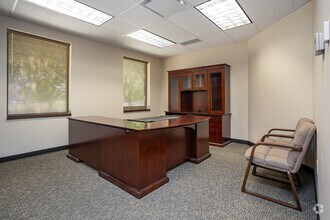 730 E Kaliste Saloom Rd, Lafayette, LA en venta Foto del interior- Imagen 2 de 13