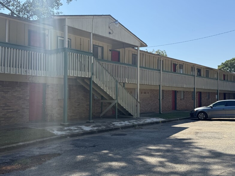 222 S Church St, Palestine, TX en venta - Foto principal - Imagen 1 de 8