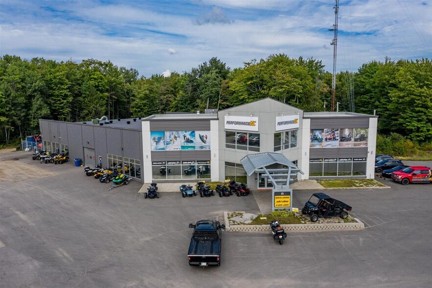 1200 Boul De La Gabelle, Trois-Rivières, QC en alquiler - Foto principal - Imagen 1 de 7