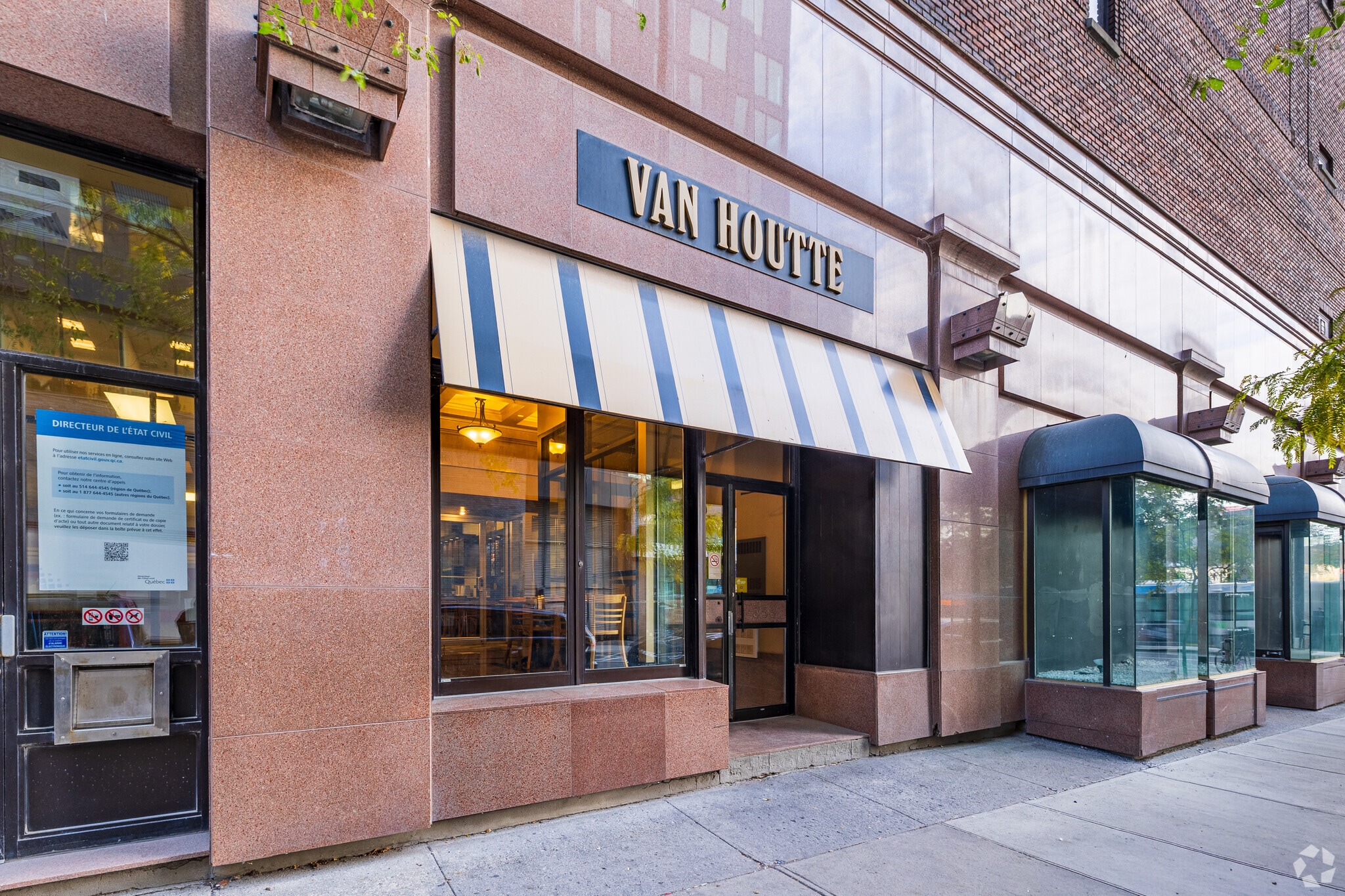 2050 Rue de Bleury, Montréal, QC en alquiler Foto del edificio- Imagen 1 de 5