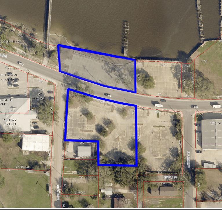 109 Bayview, Biloxi, MS en venta Vista aérea- Imagen 1 de 3