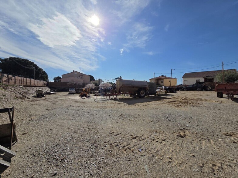 Terreno en Els Prats de Rei, Barcelona en venta - Foto del edificio - Imagen 3 de 22