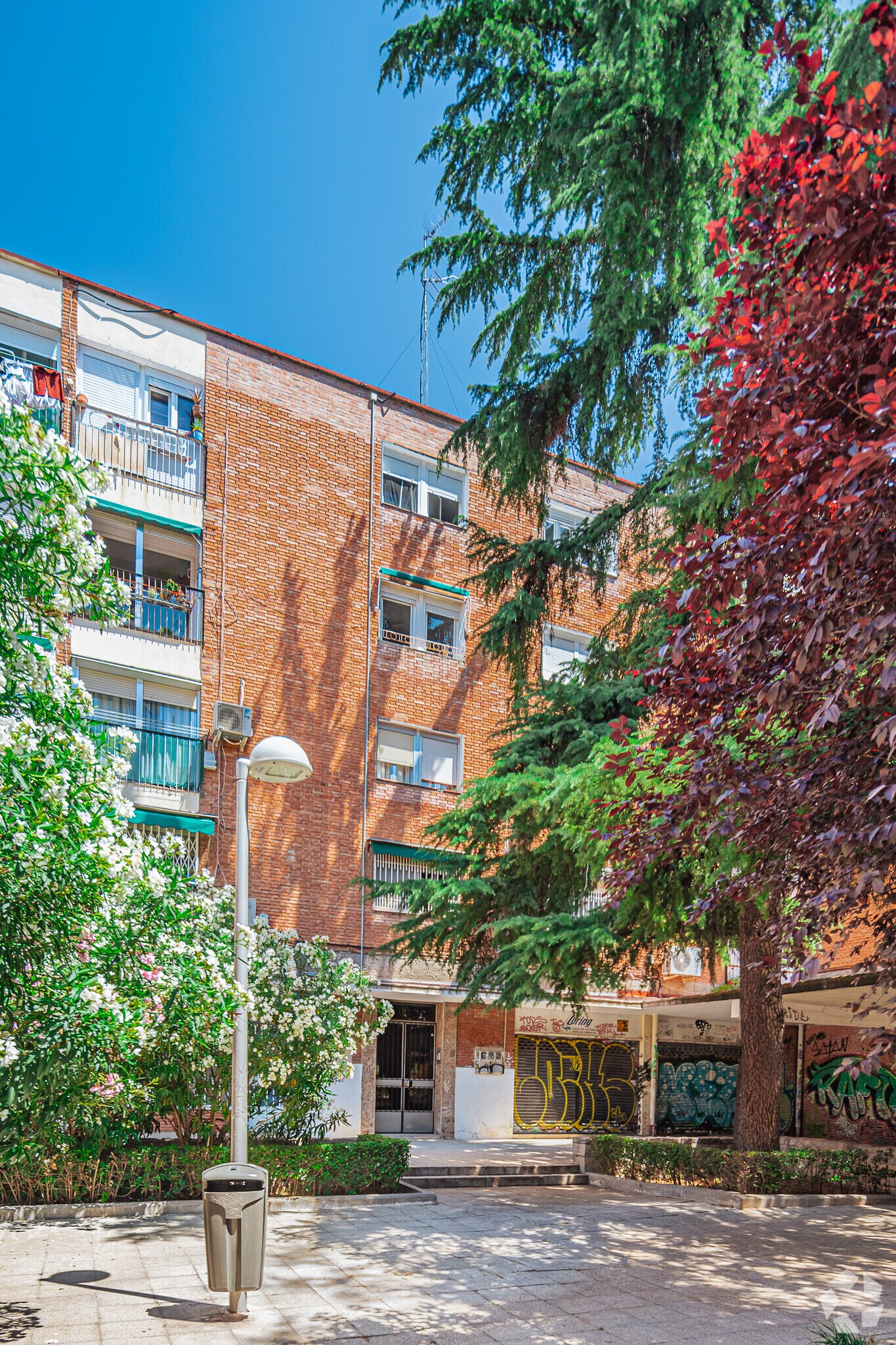 Plaza de Alcira, 10, Madrid, Madrid en venta Foto principal- Imagen 1 de 1