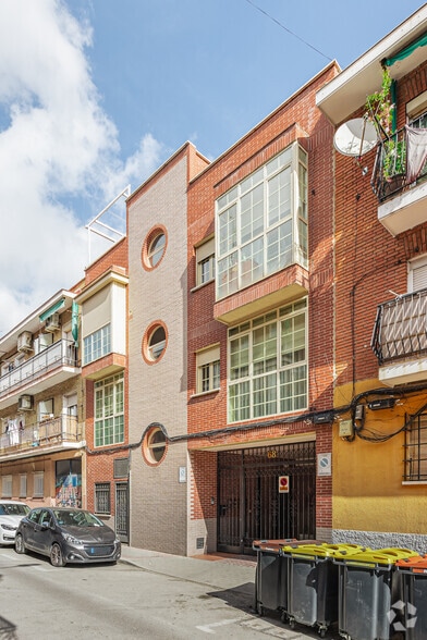 Calle del Ánsar, 70, Madrid, Madrid en venta - Foto del edificio - Imagen 2 de 3