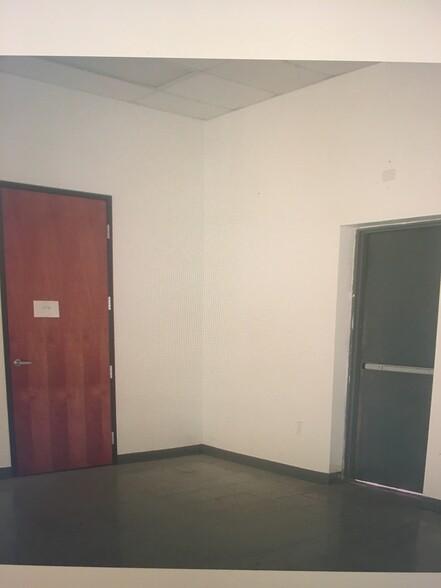 803-819 W Pipeline Rd, Hurst, TX en alquiler - Foto del interior - Imagen 3 de 9