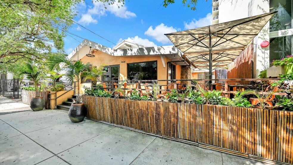 2426 NE 2nd Ave, Miami, FL en venta - Foto del edificio - Imagen 1 de 6