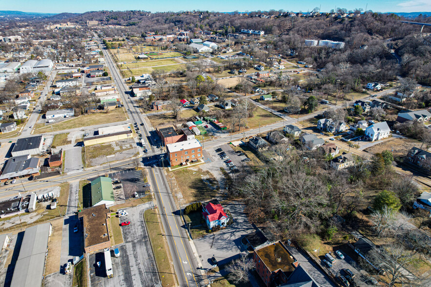 1526 Dodds Ave, Chattanooga, TN en alquiler - Foto del edificio - Imagen 2 de 42