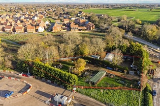 Más detalles de Old Risborough Rd, Aylesbury - Terreno en alquiler