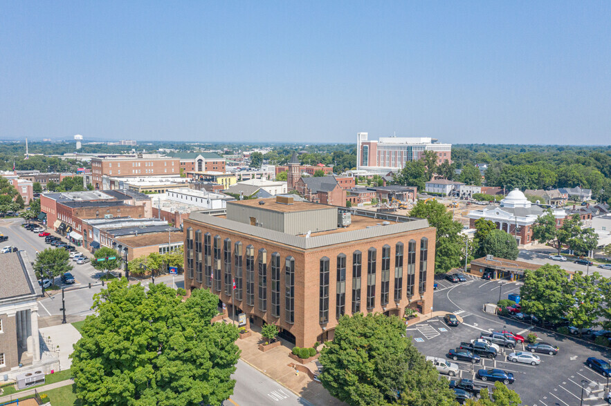 201 E Main St, Murfreesboro, TN en alquiler - Foto del edificio - Imagen 3 de 4