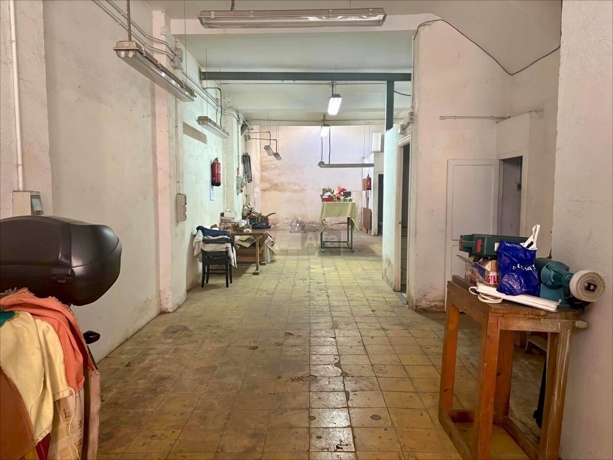 Madrid, MAD 28039 - Unidad 01 -  - Foto del interior - Image 1 of 4