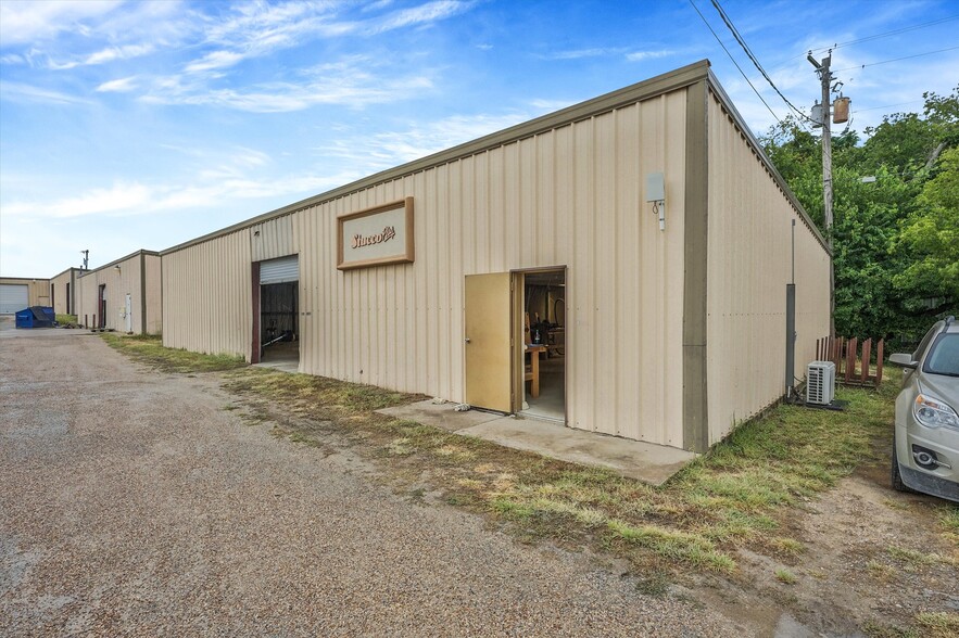 2004 Bobby Ln, Granbury, TX en venta - Foto principal - Imagen 1 de 1