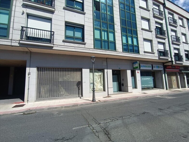 Rúa Santa Eulalia, Silleda, Pontevedra en venta - Foto del edificio - Imagen 2 de 22