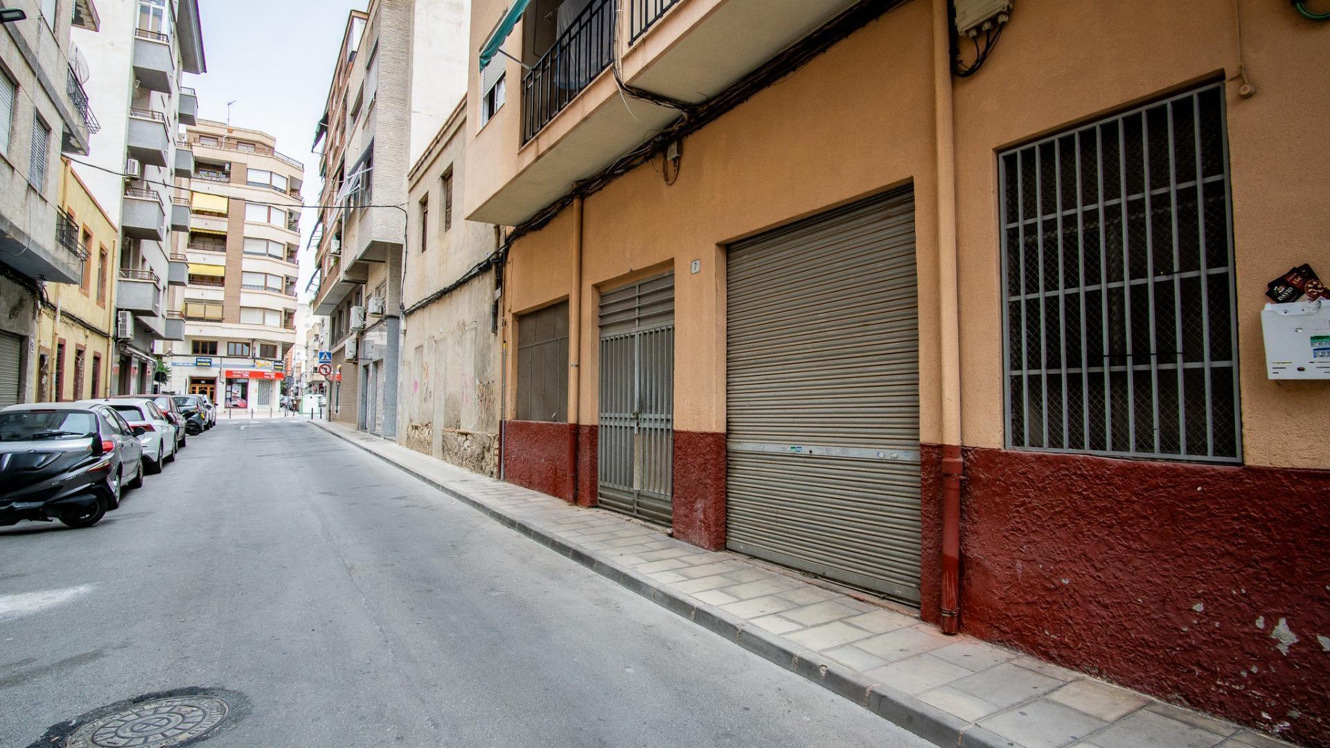 Local en Elda, Alicante en venta Foto del edificio- Imagen 1 de 8