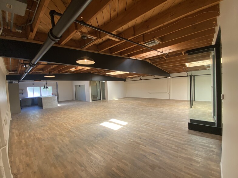 8469-8473 Melrose Ave, West Hollywood, CA en alquiler - Foto del interior - Imagen 2 de 10