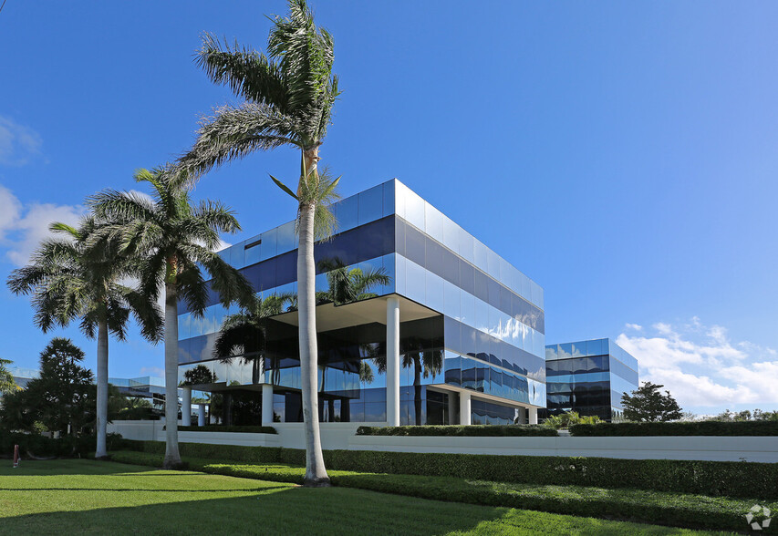 4800 N Federal Hwy, Boca Raton, FL en venta - Foto principal - Imagen 1 de 66