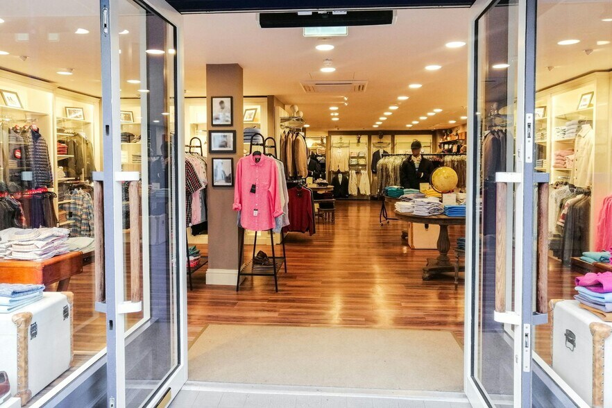 19-21 Bell St, Henley On Thames en venta - Foto del edificio - Imagen 3 de 11