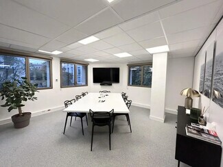 Más detalles de 150-154 Rue Pierre Corneille, Lyon - Oficina en alquiler