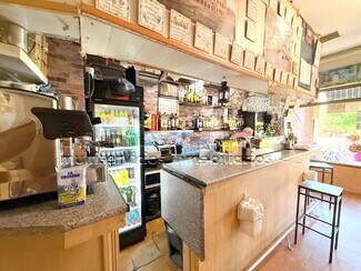 Más detalles de Edificio residencial en venta