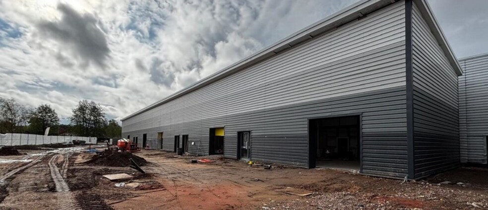 Lichfield Rd, Tamworth en alquiler - Foto del edificio - Imagen 2 de 5