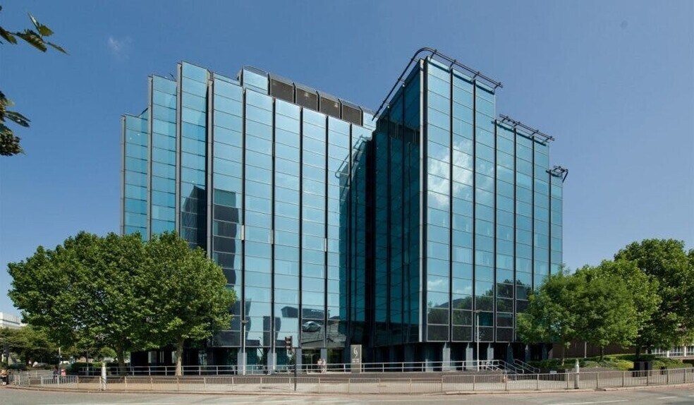 69 Park Ln, Croydon en alquiler - Foto del edificio - Imagen 2 de 13