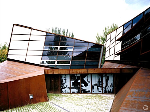 Avenida Reyes Católicos, 9, El Escorial, Madrid en venta Foto del edificio- Imagen 1 de 1