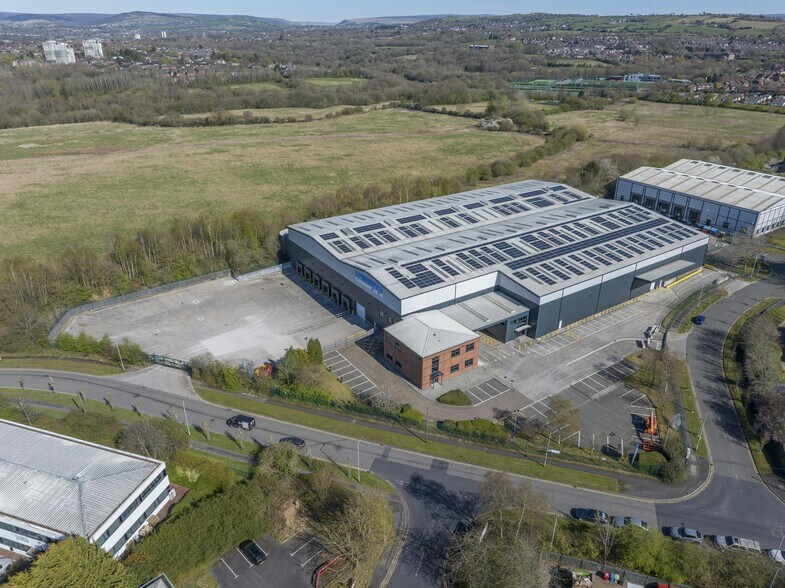 Bredbury Park Way, Stockport en alquiler - Foto del edificio - Imagen 3 de 12