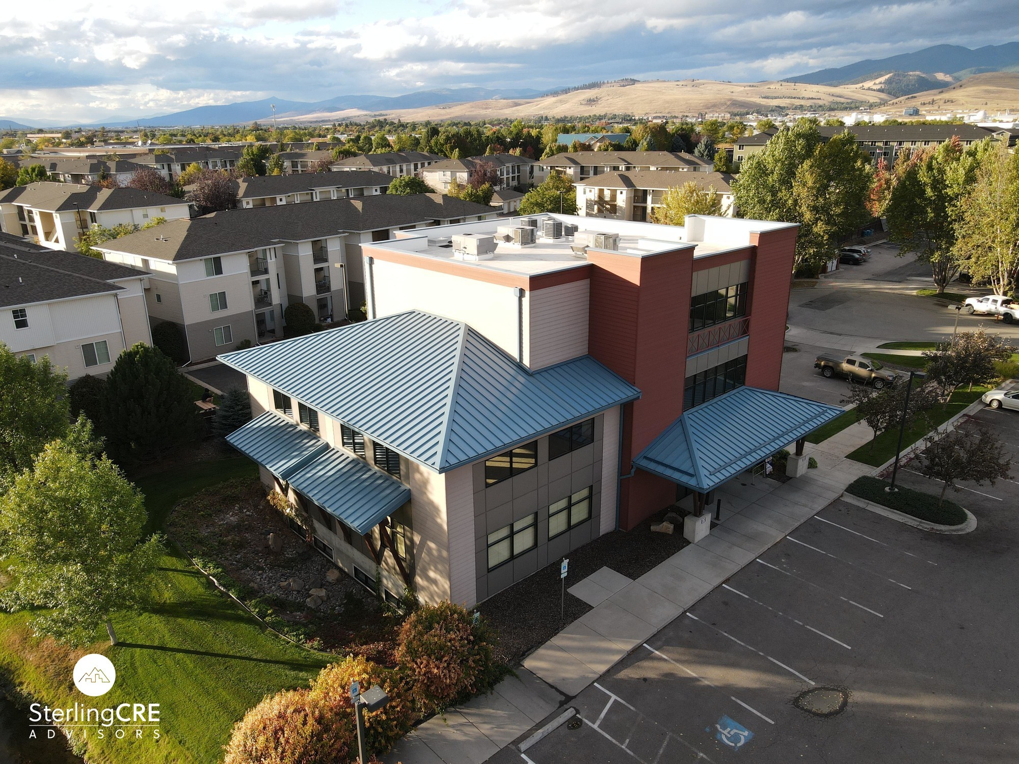 2829 Great Northern Loop, Missoula, MT en alquiler Foto del edificio- Imagen 1 de 12