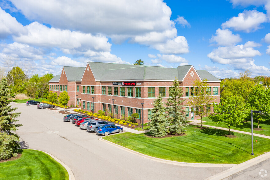 2300 Genoa Business Park Dr, Brighton, MI en alquiler - Foto del edificio - Imagen 2 de 3