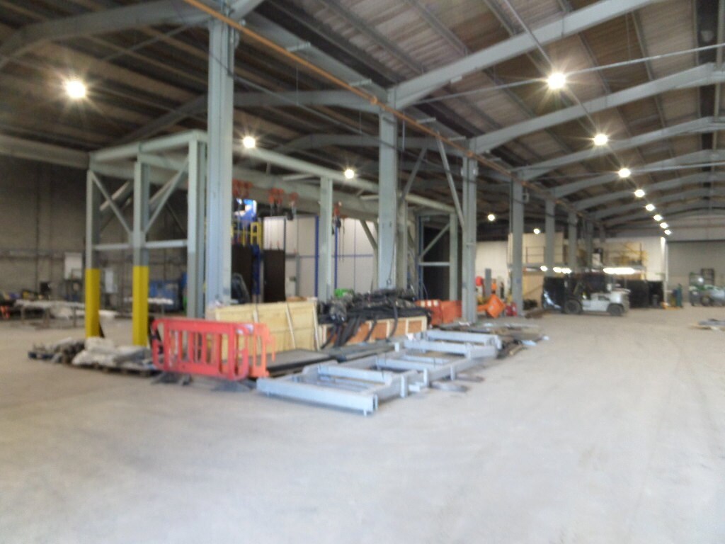 Seaway Para, Port Talbot, WGN SA12 7BR - Unidad 4B - - Foto del interior - Image 1 of 2