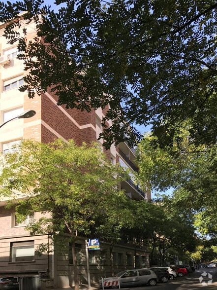Calle Diego León, 54, Madrid, Madrid en alquiler - Foto del edificio - Imagen 2 de 2