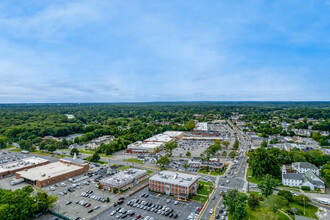 180 E Main St, Smithtown, NY - VISTA AÉREA  vista de mapa