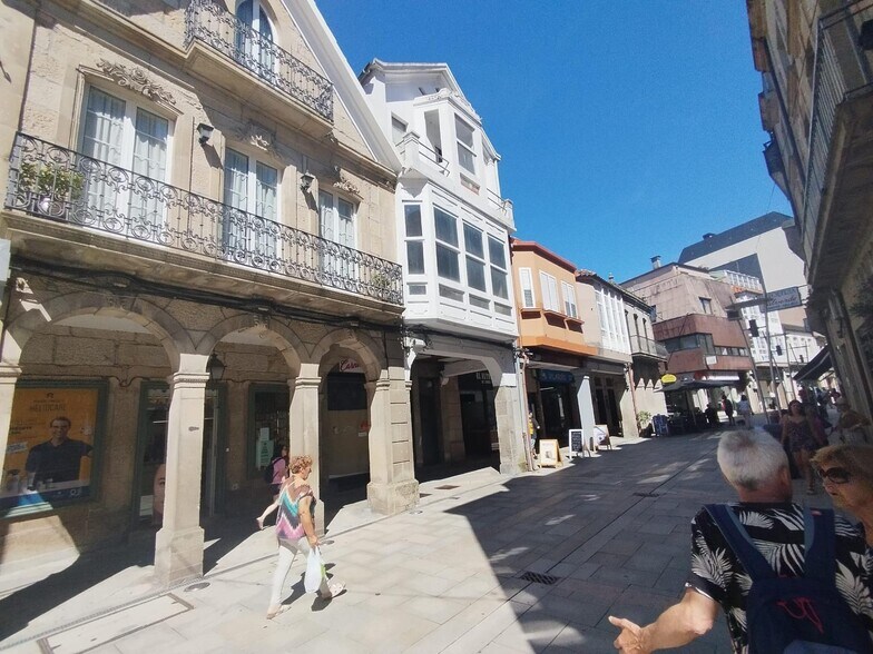 Rúa Ramón González, 20, O Porriño, Pontevedra en venta - Foto del edificio - Imagen 2 de 31