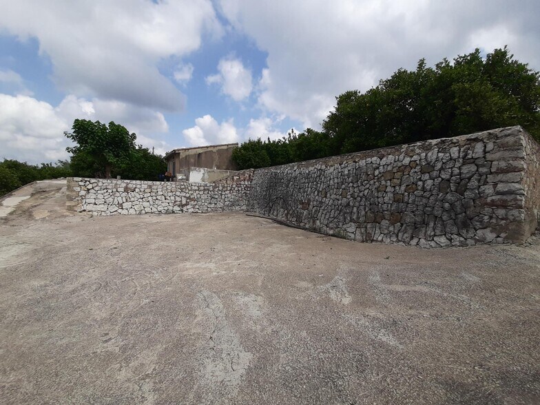 Terreno en València en venta - Foto del edificio - Imagen 3 de 23