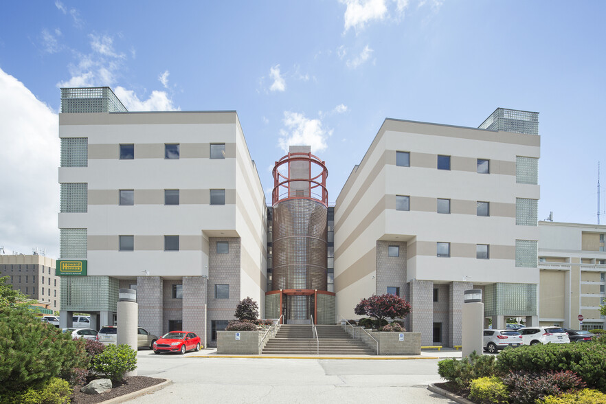 180 Fort Couch Rd, Pittsburgh, PA en alquiler - Foto del edificio - Imagen 1 de 12