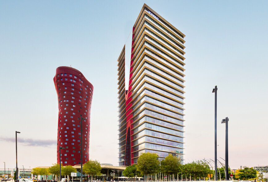 Plaça Europa, 41-43, L'hospitalet De Llobregat, Barcelona en alquiler - Foto del edificio - Imagen 3 de 4