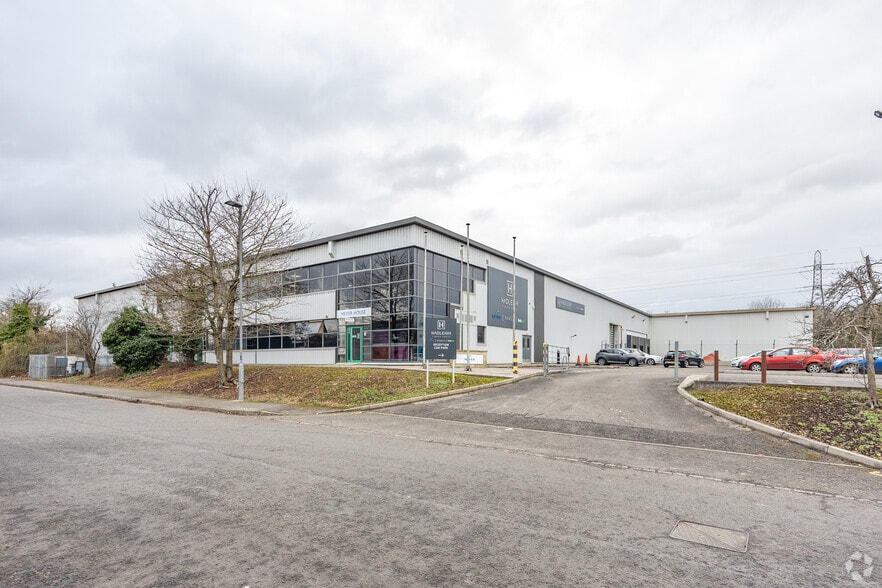 Bristol Rd, Allington en alquiler - Foto del edificio - Imagen 1 de 2