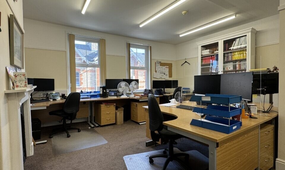 20-26 Union St, Newton Abbot en venta - Foto del interior - Imagen 3 de 8