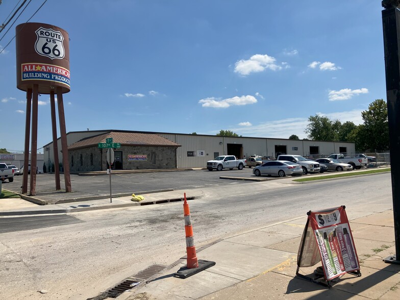 10702 E 11th St, Tulsa, OK en alquiler - Foto del edificio - Imagen 1 de 15