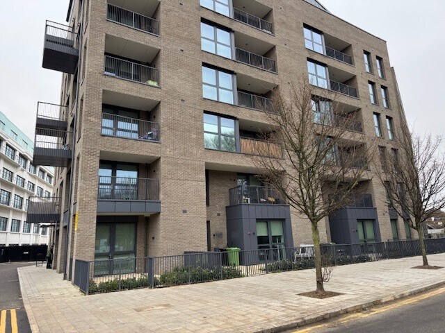 5 Clarendon Rd, London en alquiler - Foto del edificio - Imagen 2 de 4