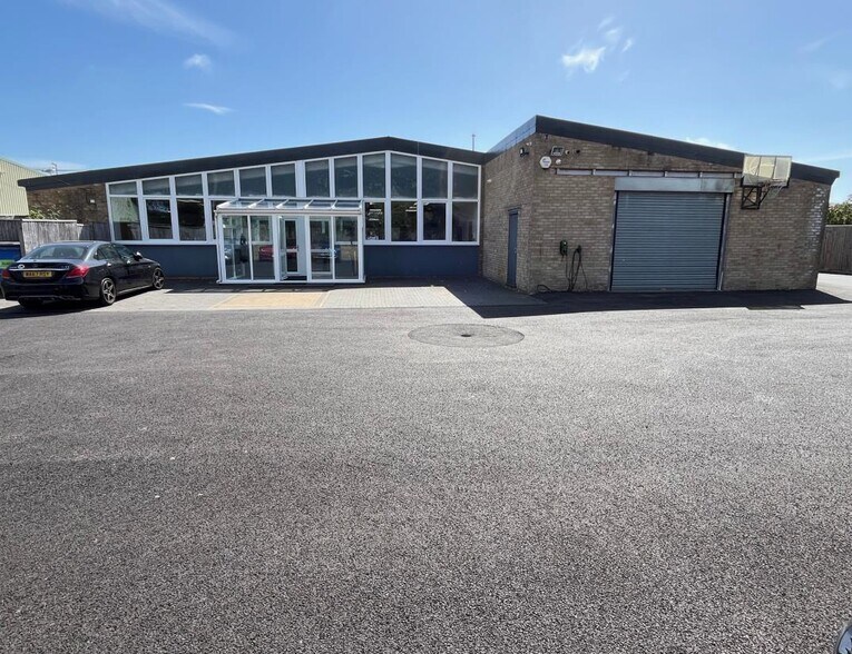 3 Airfield Way, Christchurch en venta - Foto del edificio - Imagen 3 de 11