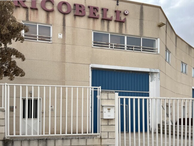 Más detalles de Nave en venta