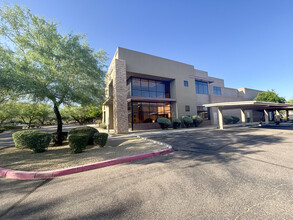 16441 N 90th St, Scottsdale, AZ en alquiler Foto del edificio- Imagen 2 de 4