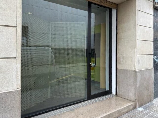 Oficina en Manresa, Barcelona en alquiler - Foto del edificio - Imagen 3 de 4