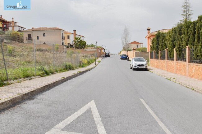 Más detalles de Calle Trevenque, 17, Monachil - Terreno en venta